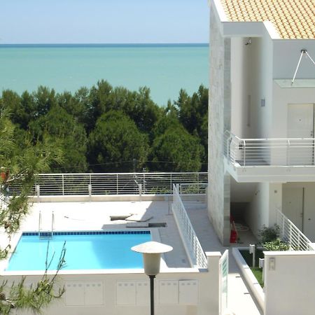 Cerrano Park Resort Пінето Екстер'єр фото