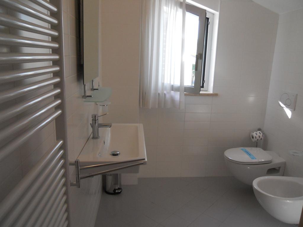 Cerrano Park Resort Пінето Номер фото