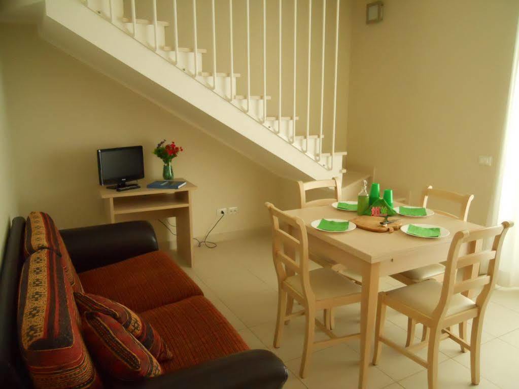 Cerrano Park Resort Пінето Екстер'єр фото