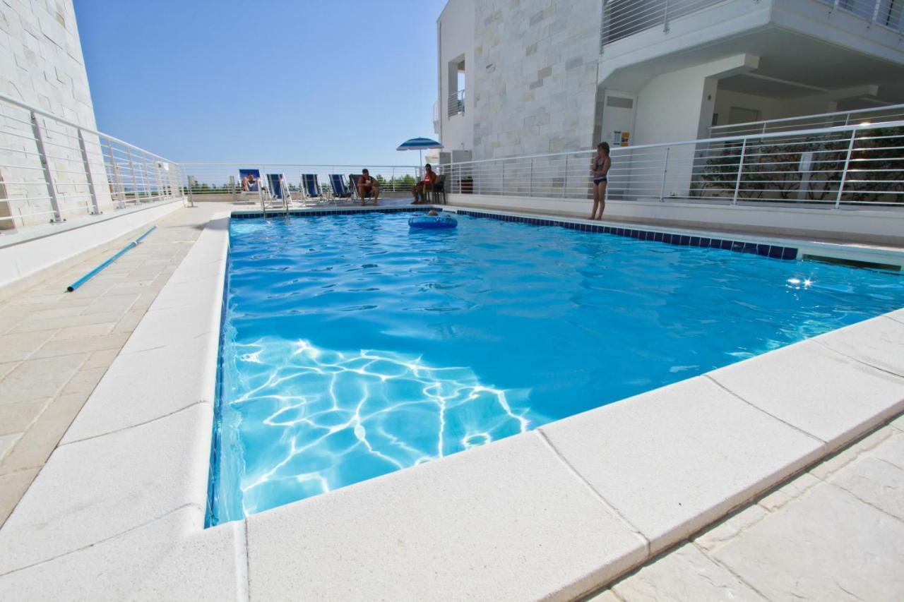 Cerrano Park Resort Пінето Номер фото
