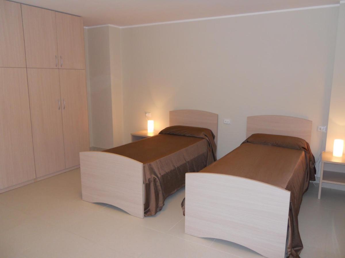 Cerrano Park Resort Пінето Номер фото